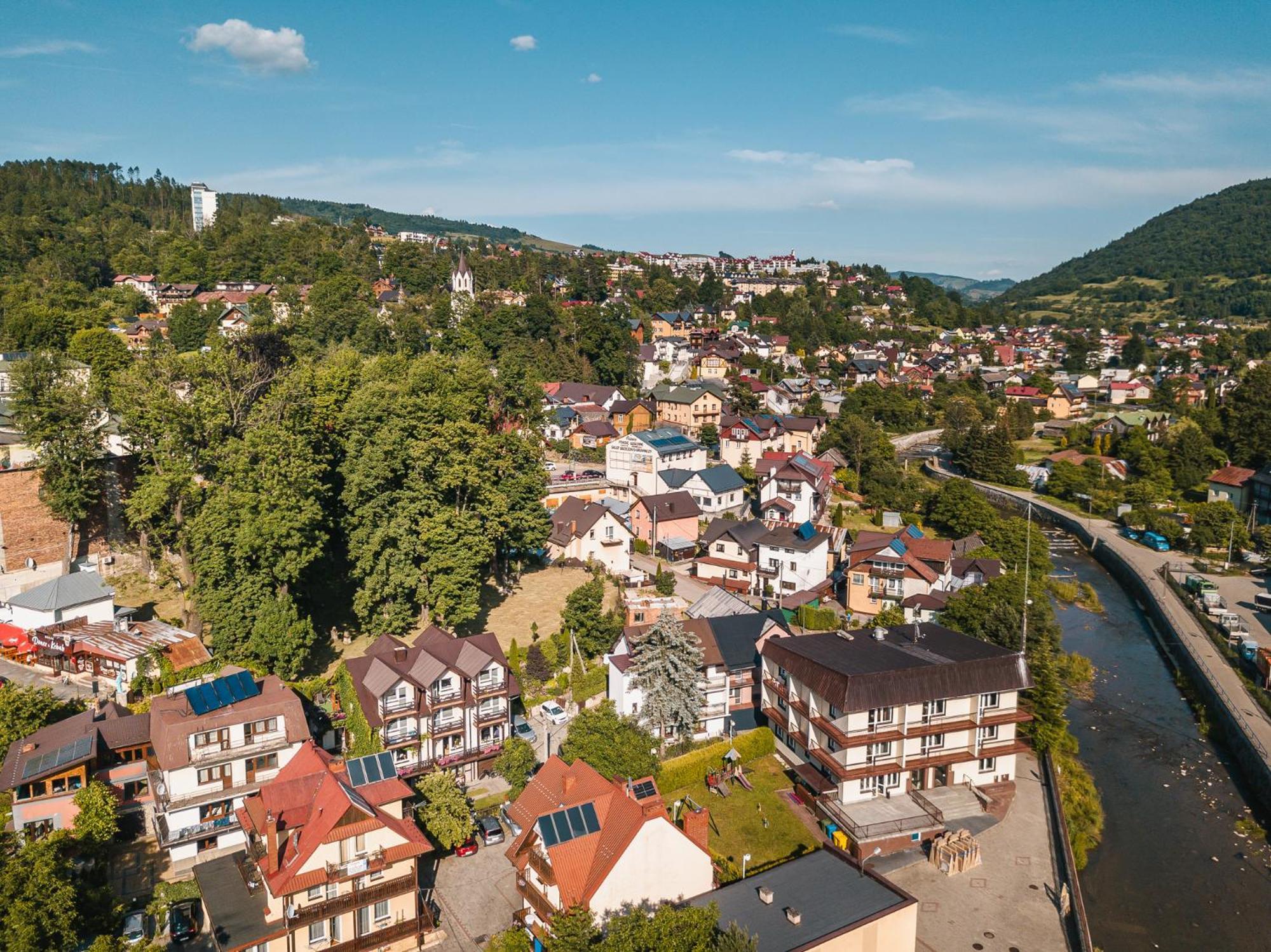 Dom "Pod Gorkami" Apartment Szczawnica Bagian luar foto