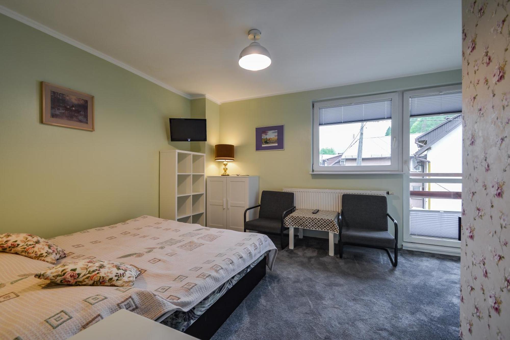 Dom "Pod Gorkami" Apartment Szczawnica Bagian luar foto